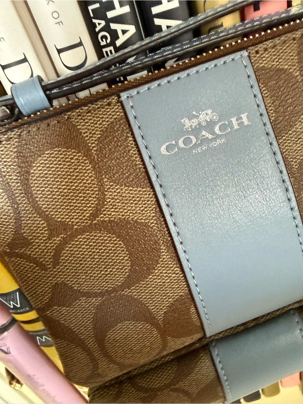 Coach signature C current canvas and leather wristlet pouch - Picture 8 of 9
